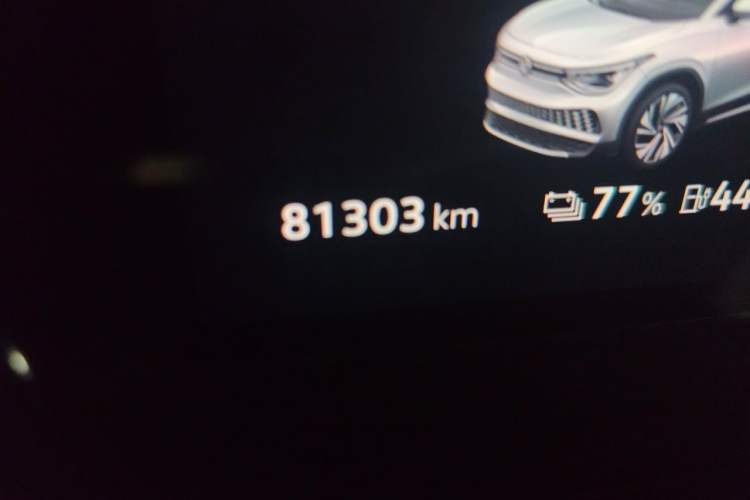 Used Volkswagen ID.6 X 2022 Smart Enjoyment Long-Range Edition Odometer Close Up