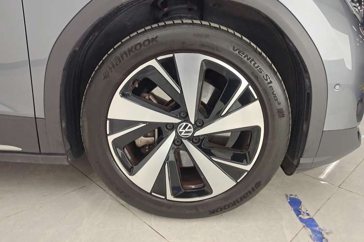 Used Volkswagen ID.6 X 2022 Intelligent Long-Range Version Right Front Wheel Hub