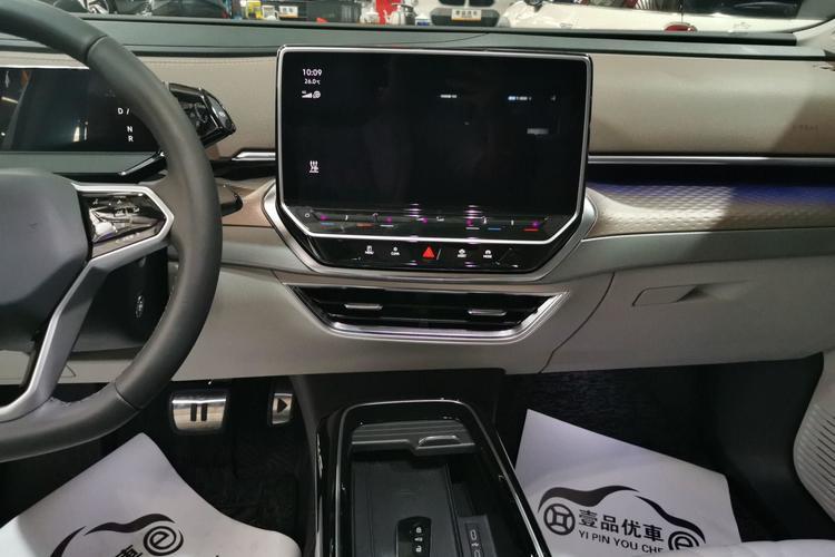 Used Volkswagen ID.6 X 2022 Intelligent Long-Range Version Audio And AC Panel