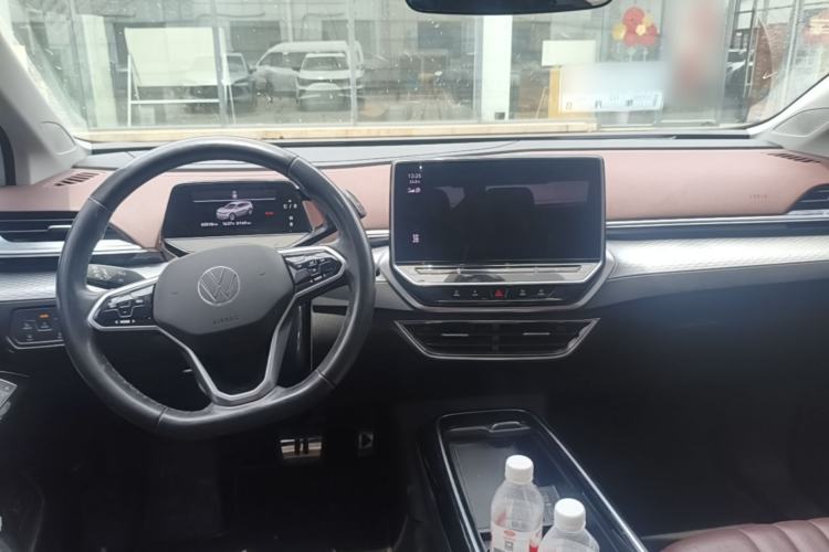 Used Volkswagen ID.6 X 2022 Smart Enjoyment Long-Range Edition Center Console