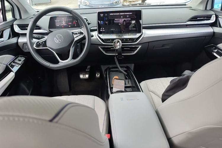 Used Volkswagen ID.6 X 2022 Intelligent Long-Range Version Center Console