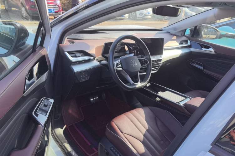 Used Volkswagen ID.6 X 2022 Intelligent Long-Range Version Driver Seat