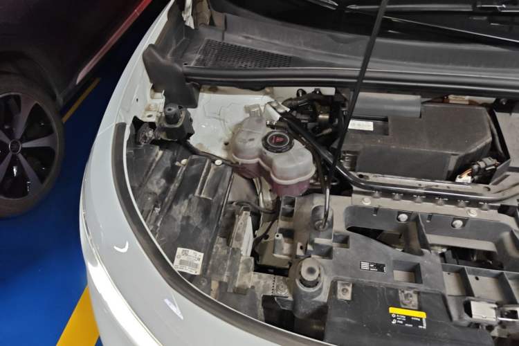 Used Volkswagen ID.6 X 2022 Smart Enjoyment Long-Range Edition Engine Bay Right
