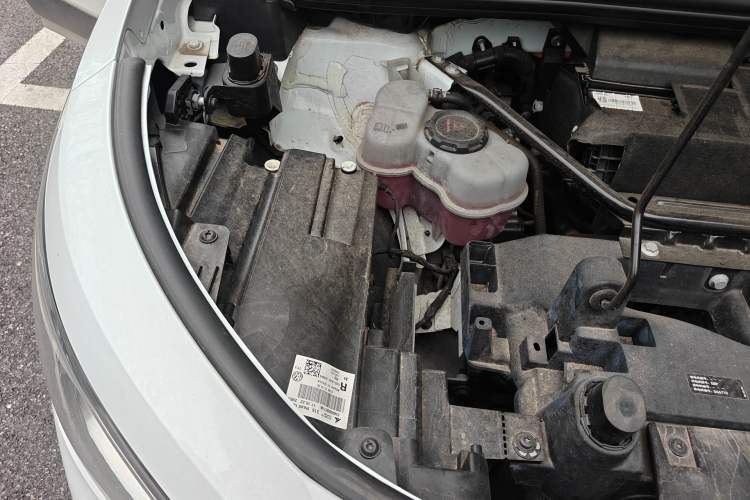 Used Volkswagen ID.6 X 2022 Smart Enjoyment Long-Range Edition Engine Bay Right