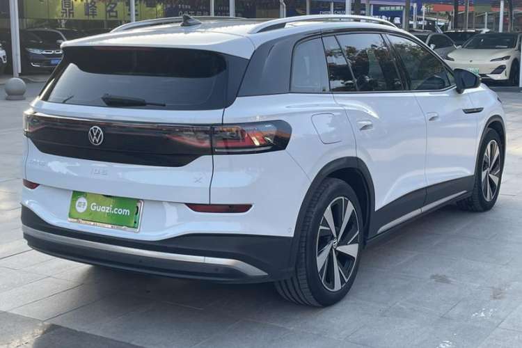 Used Volkswagen ID.6 X 2022 Intelligent Long-Range Version Exterior 3