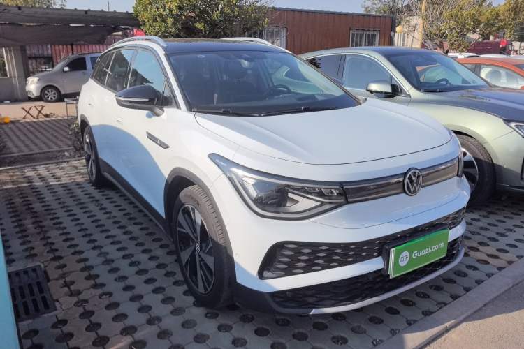 Used Volkswagen ID.6 X 2022 Intelligent Long-Range Version Front Right 45 Deg