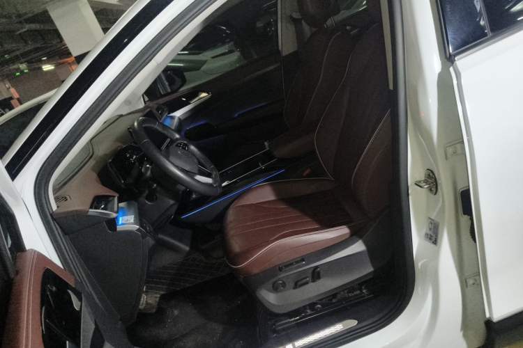 Used Volkswagen ID.6 X 2022 Intelligent Long-Range Version Left Front Seat