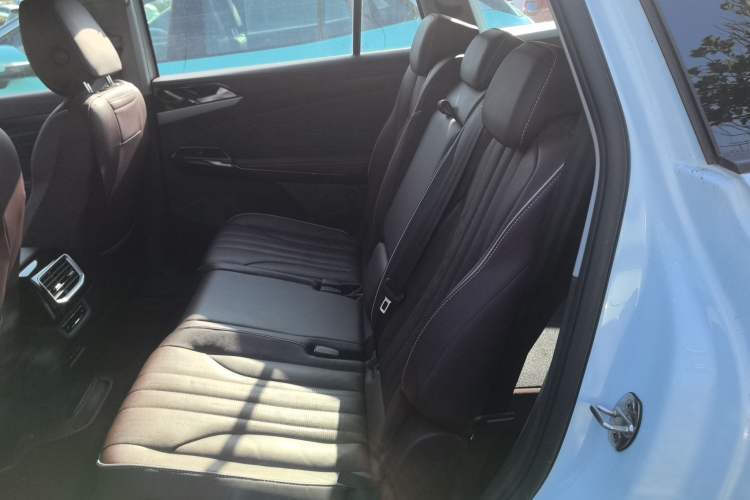 Used Volkswagen ID.6 X 2022 Intelligent Long-Range Version Left Rear Seat