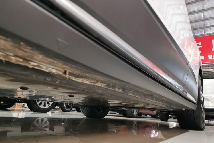 Used Volkswagen ID.6 X 2022 Intelligent Long-Range Version Left Side Sill