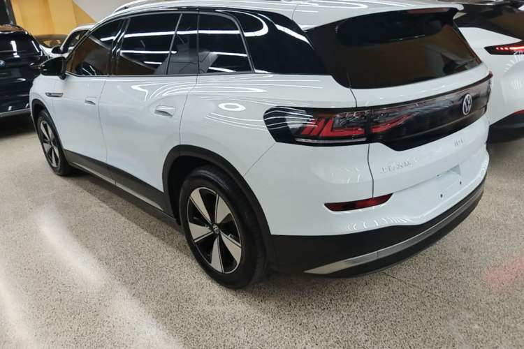 Used Volkswagen ID.6 X 2022 Pure Edition Rear Left 45 Deg