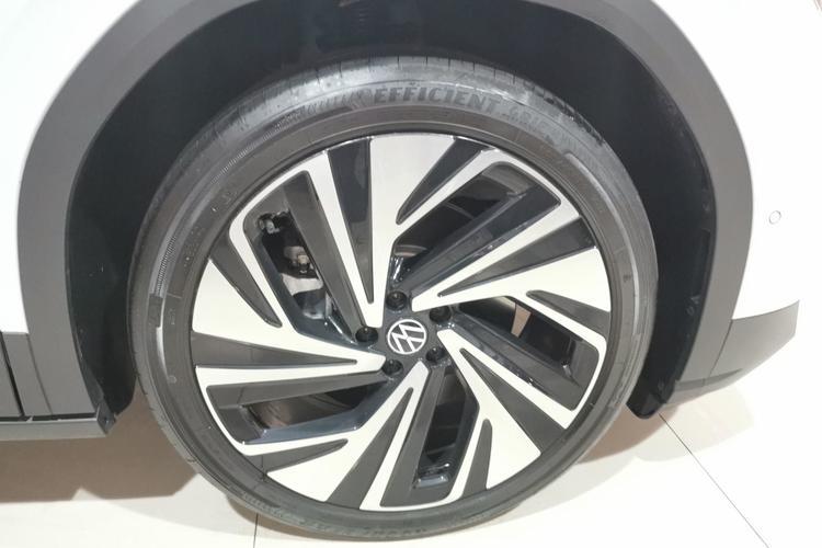 Used Volkswagen ID.6 X 2022 Intelligent Long-Range Version Right Front Wheel Hub
