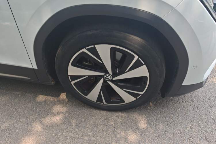 Used Volkswagen ID.6 X 2022 Intelligent Long-Range Version Right Front Wheel Hub