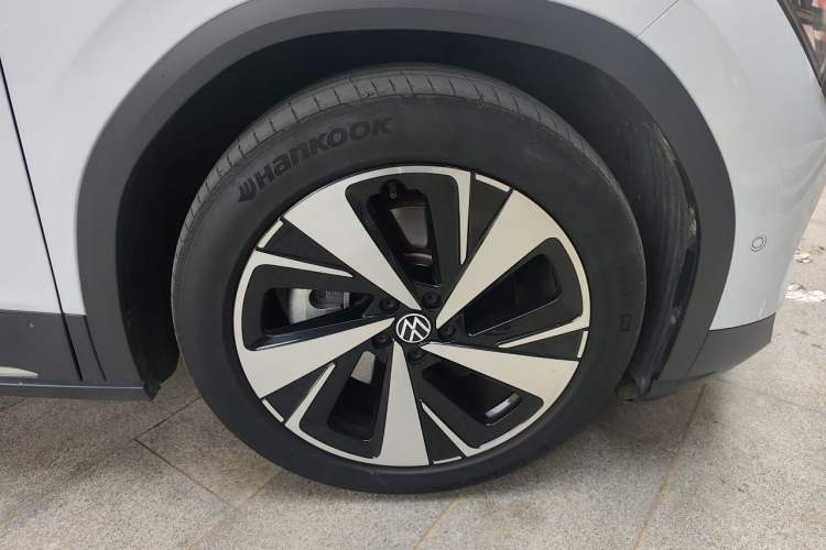 Used Volkswagen ID.6 X 2022 Intelligent Long-Range Version Right Front Wheel Hub