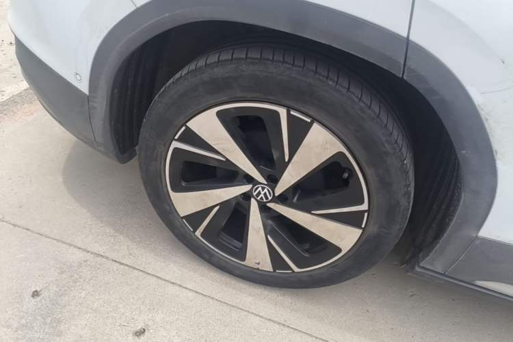 Used Volkswagen ID.6 X 2022 Smart Enjoyment Long-Range Edition Right Rear Wheel Hub