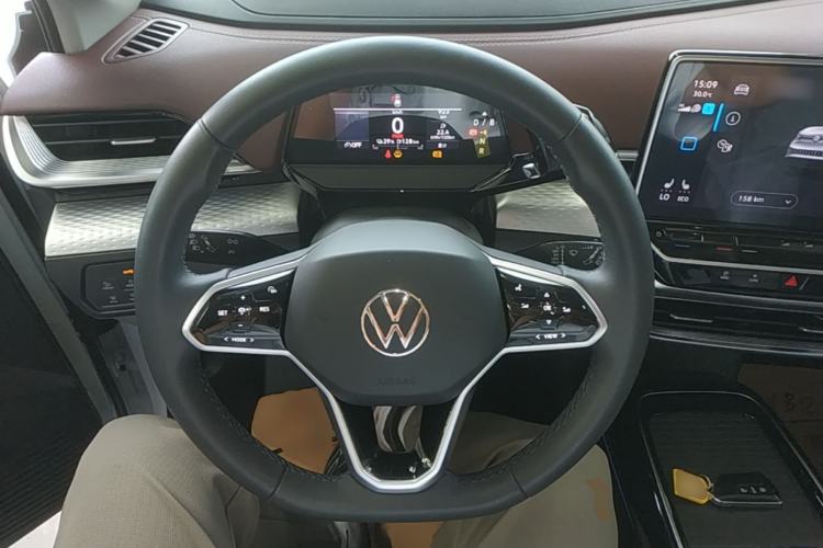 Used Volkswagen ID.6 X 2022 Kinergy Four-Wheel Drive Edition Steering Wheel
