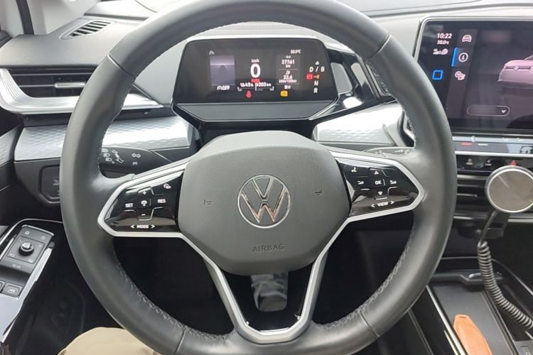 Used Volkswagen ID.6 X 2022 Intelligent Long-Range Version Steering Wheel