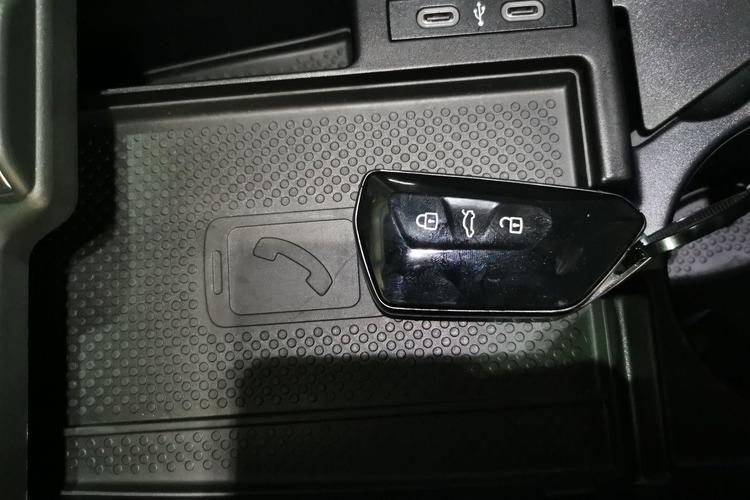 Used Volkswagen ID.6 X 2022 Intelligent Long-Range Version Vehicle Key