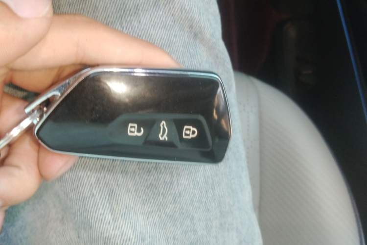 Used Volkswagen ID.6 X 2022 ZhiXiang Pure Long-Range Edition Vehicle Key