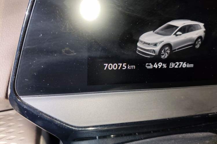 Used Volkswagen ID.6 X 2022 Smart Enjoyment Long-Range Edition Odometer Close Up