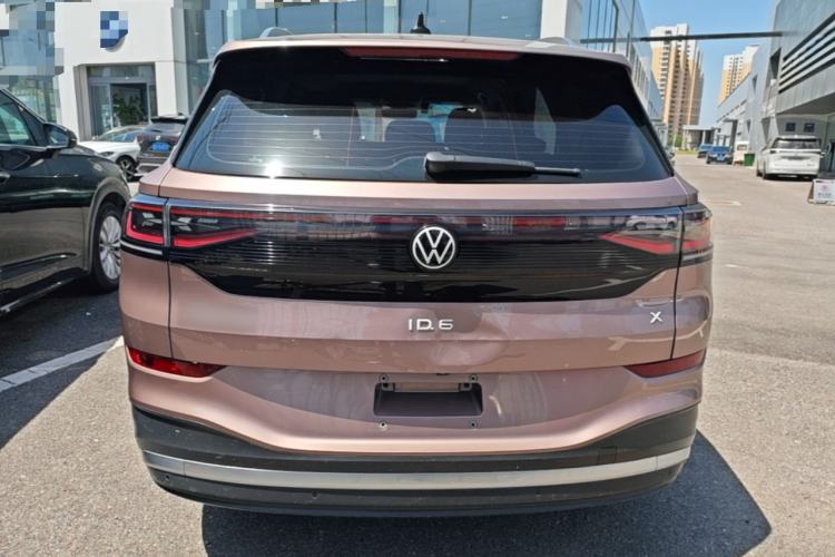 Used Volkswagen ID.6 X 2022 Pure Edition Rear