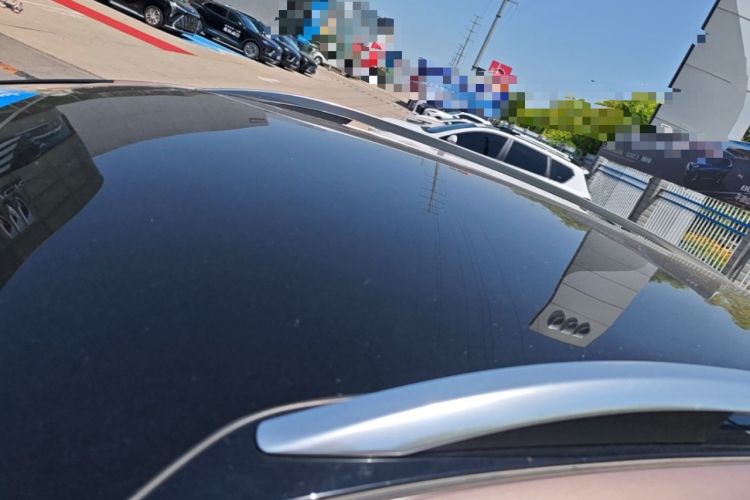 Used Volkswagen ID.6 X 2022 Pure Edition Roof