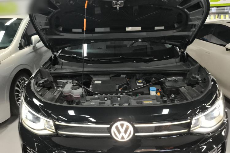 Used Volkswagen ID.6 X 2023 Ultra-Intelligent Long-Range Version Engine Bay