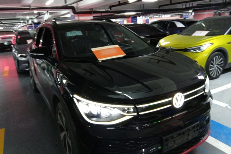 Used Volkswagen ID.6 X 2023 Ultra-Intelligent Long-Range Version Exterior 2