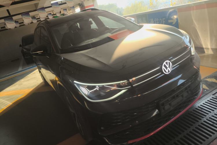 Used Volkswagen ID.6 X 2023 Ultra-Intelligent Long-Range Version Exterior 2