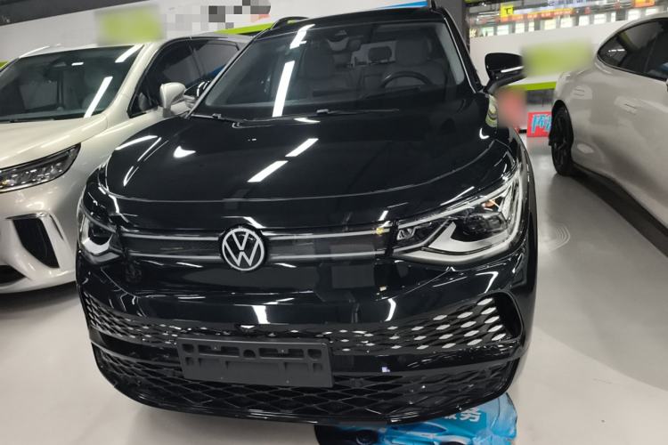 Used Volkswagen ID.6 X 2023 Ultra-Intelligent Long-Range Version Front