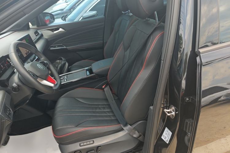 Used Volkswagen ID.6 X 2023 Upgraded Model Ultra-Long Range Version Left Front Seat