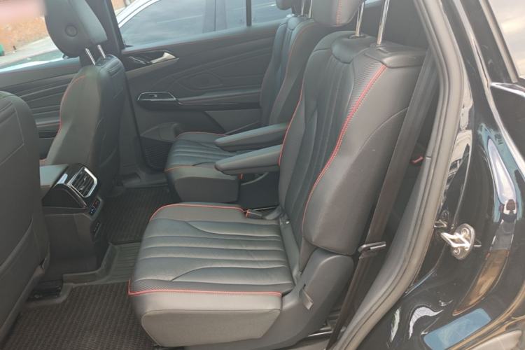 Used Volkswagen ID.6 X 2023 Upgraded Model Ultra-Long Range Version Left Rear Seat