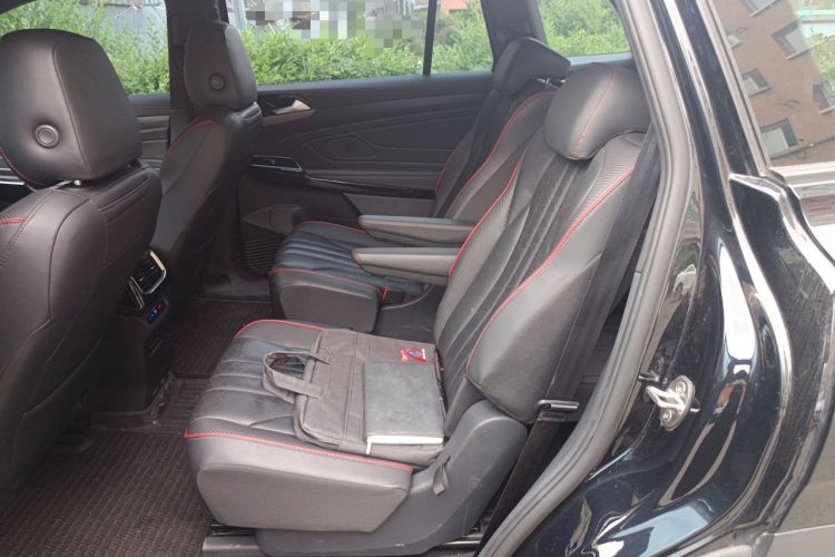 Used Volkswagen ID.6 X 2023 Upgraded Model Ultra-Long Range Version Left Rear Seat
