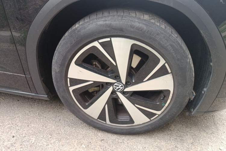 Used Volkswagen ID.6 X 2023 Upgraded Model Ultra-Long Range Version Right Front Wheel Hub