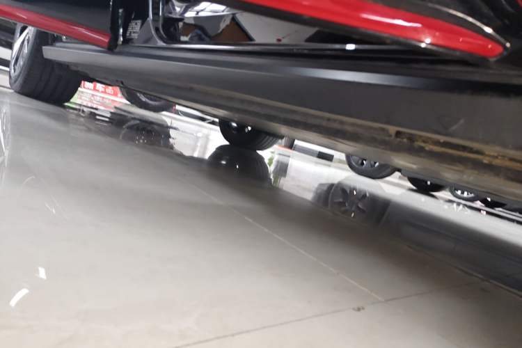 Used Volkswagen ID.6 X 2023 Upgraded Model Ultra-Long Range Version Right Side Sill