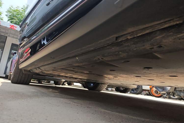 Used Volkswagen ID.6 X 2023 Upgraded Model Ultra-Long Range Version Right Side Sill
