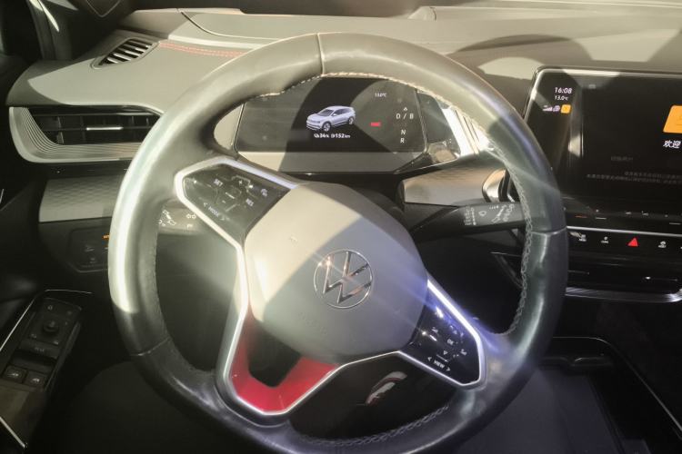 Used Volkswagen ID.6 X 2023 Ultra-Intelligent Long-Range Version Steering Wheel