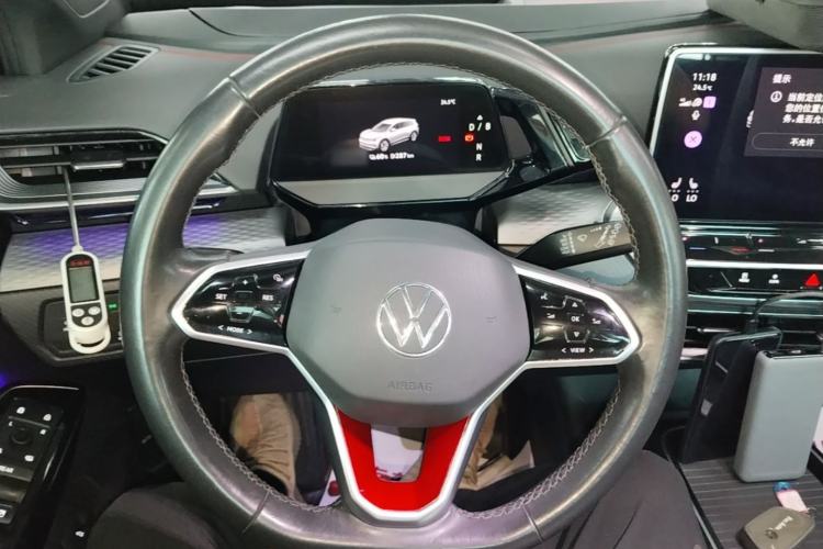Used Volkswagen ID.6 X 2023 Upgraded Model Pure Long-Range Version Steering Wheel
