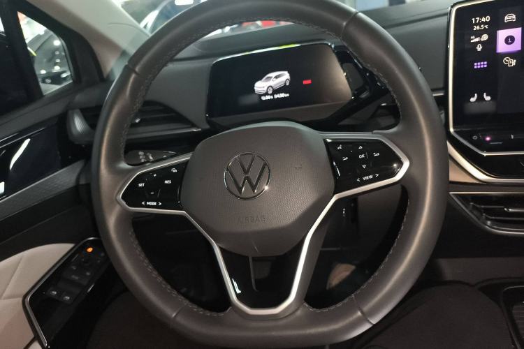Used Volkswagen ID.6 X 2023 Ultra-Intelligent Long-Range Version Steering Wheel