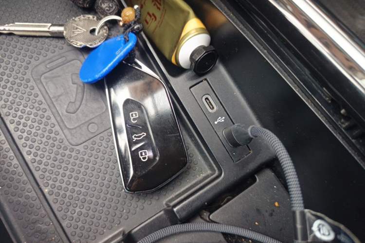 Used Volkswagen ID.6 X 2023 Upgraded Model Ultra-Long Range Version Vehicle Key