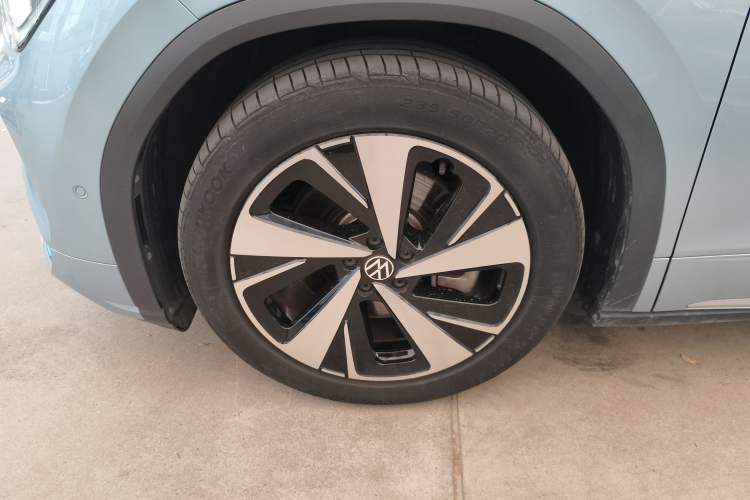 Used Volkswagen ID.6 X 2023 Ultra-Intelligent Long-Range Version Exterior 7