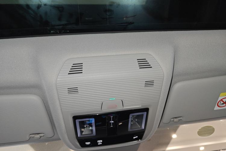 Used Volkswagen ID.6 X 2023 Upgraded Model Ultra-Long Range Version Headliner