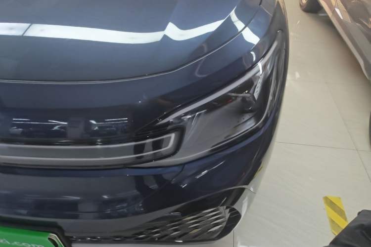 Used Volkswagen ID.6 X 2023 Upgraded Model Ultra-Long Range Version Left Front Headlight