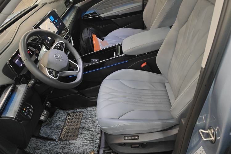 Used Volkswagen ID.6 X 2023 Upgraded Model Ultra-Long Range Version Left Front Seat