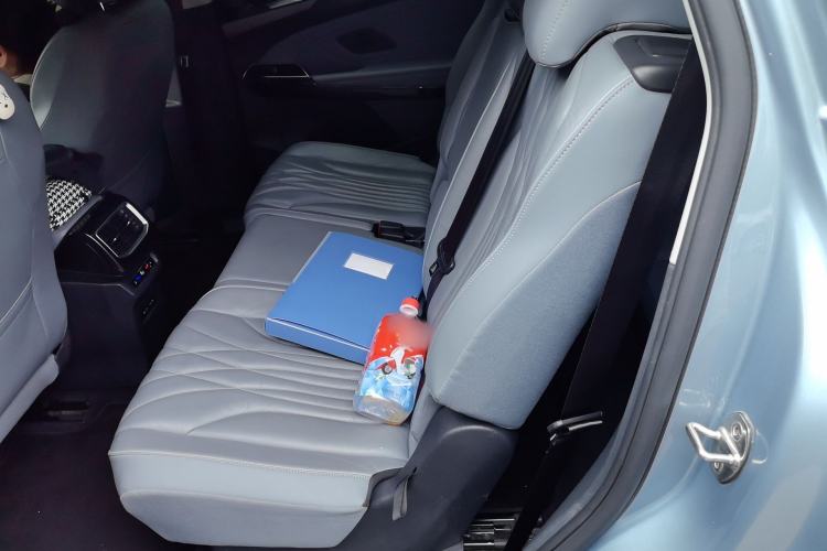 Used Volkswagen ID.6 X 2023 Ultra-Intelligent Long-Range Version Left Rear Seat