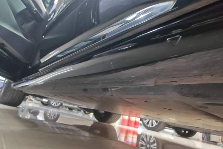 Used Volkswagen ID.6 X 2023 Upgraded Model Ultra-Long Range Version Left Side Sill