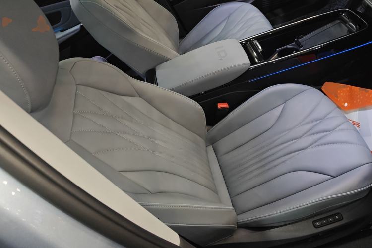 Used Volkswagen ID.6 X 2023 Upgraded Model Ultra-Long Range Version Right Front Seat