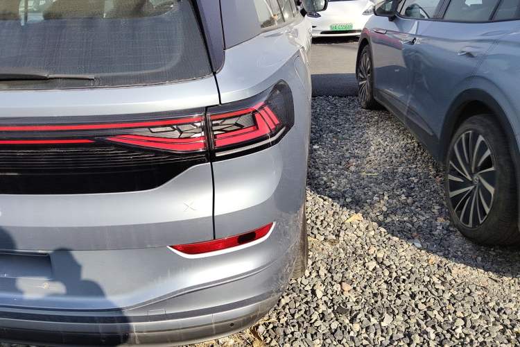 Used Volkswagen ID.6 X 2023 Upgraded Model Ultra-Long Range Version Right Rear Taillight