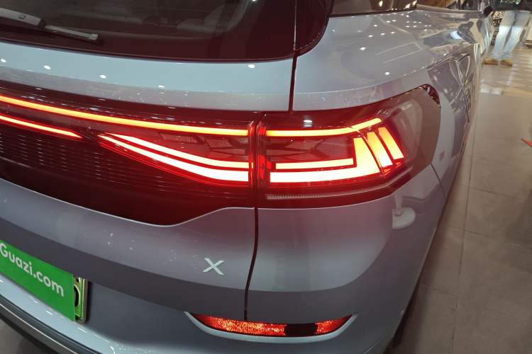 Used Volkswagen ID.6 X 2023 Upgraded Model Ultra-Long Range Version Right Rear Taillight