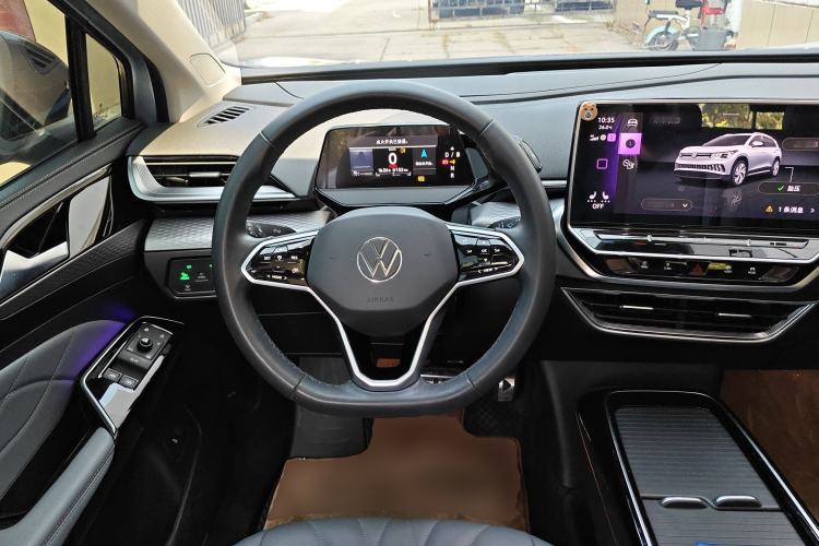 Used Volkswagen ID.6 X 2023 Ultra-Intelligent Long-Range Version Steering Wheel