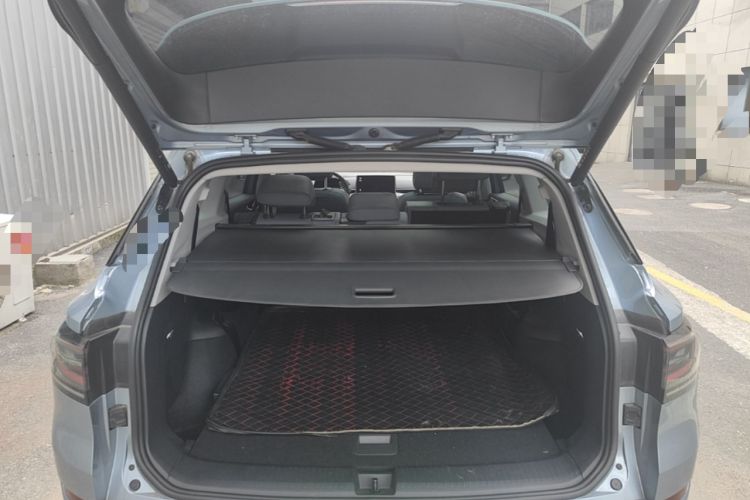 Used Volkswagen ID.6 X 2023 Upgraded Model Ultra-Long Range Version Trunk